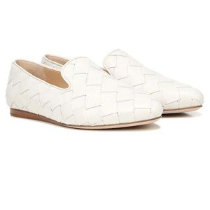 NEW Veronica Beard Griffin 3 Woven Leather Slip On Loafer in Stone Size 11